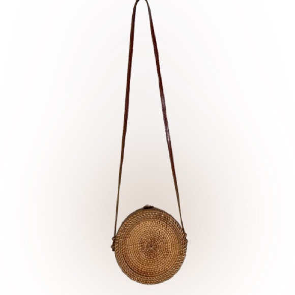 Handbags - Hand woven rattan. Round, Crossbody Bag, navy palm cloth interior